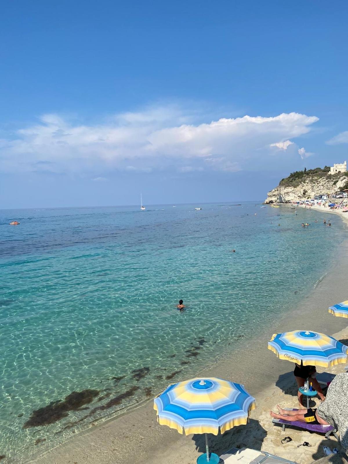 Arcobaleno Tropea Centro B&B 외부 사진